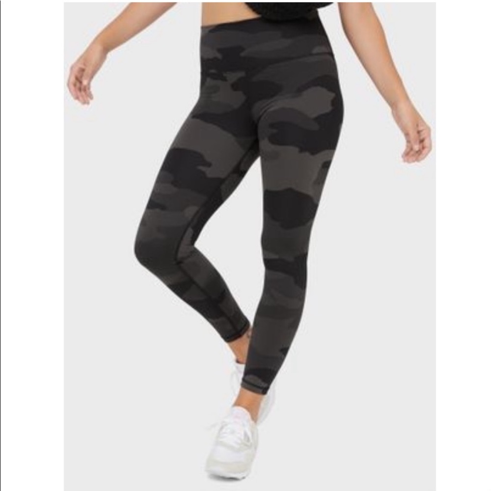 Aerie High Waisted Camo Leggings